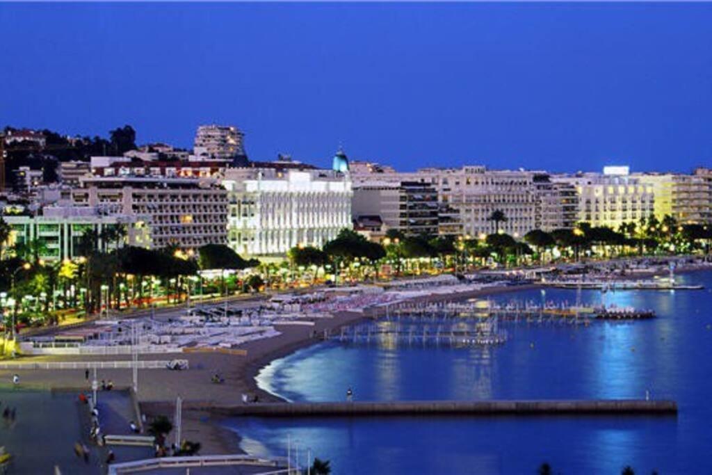 Cannes Palm Beach Parking, Clim, Wifi Plage 2' A Pieds Ngoại thất bức ảnh